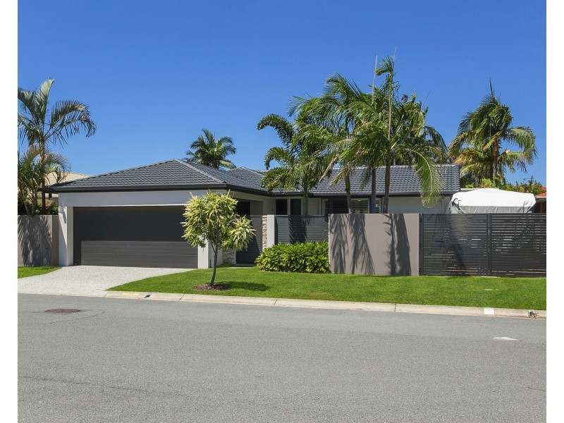 34 Coronet Cres, Burleigh Waters QLD 4220