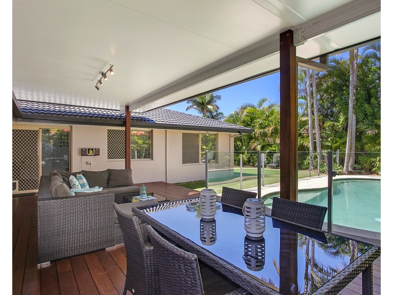 34 Coronet Cres, Burleigh Waters QLD 4220
