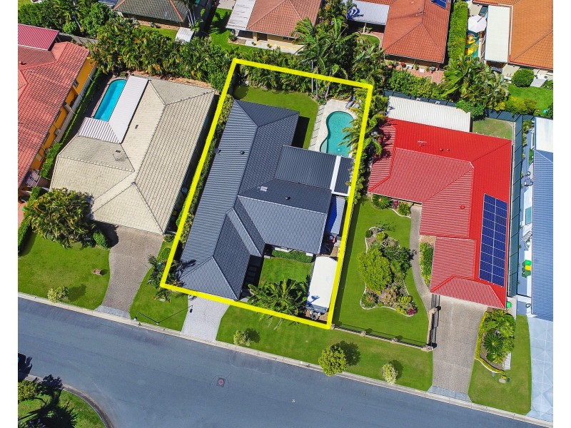 34 Coronet Cres, Burleigh Waters QLD 4220