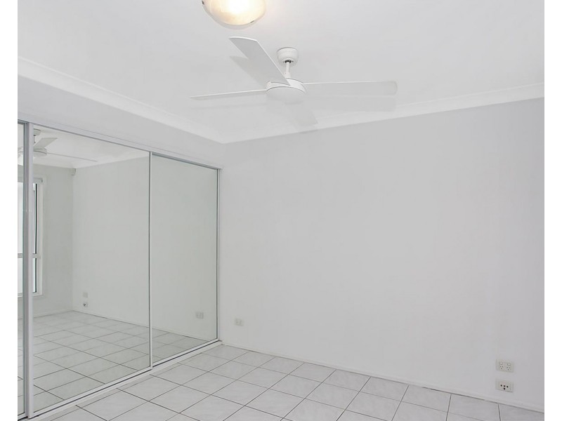 54 Dipper Drive, Burleigh Waters QLD 4220