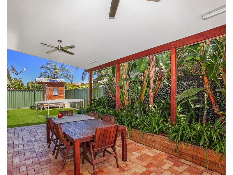 36 Pintail Cres, Burleigh Waters QLD 4220