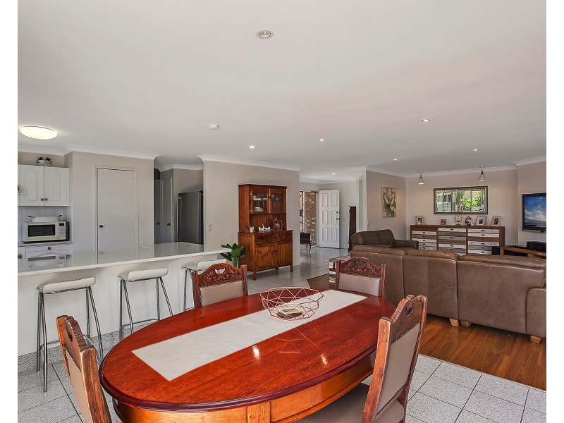 36 Pintail Cres, Burleigh Waters QLD 4220