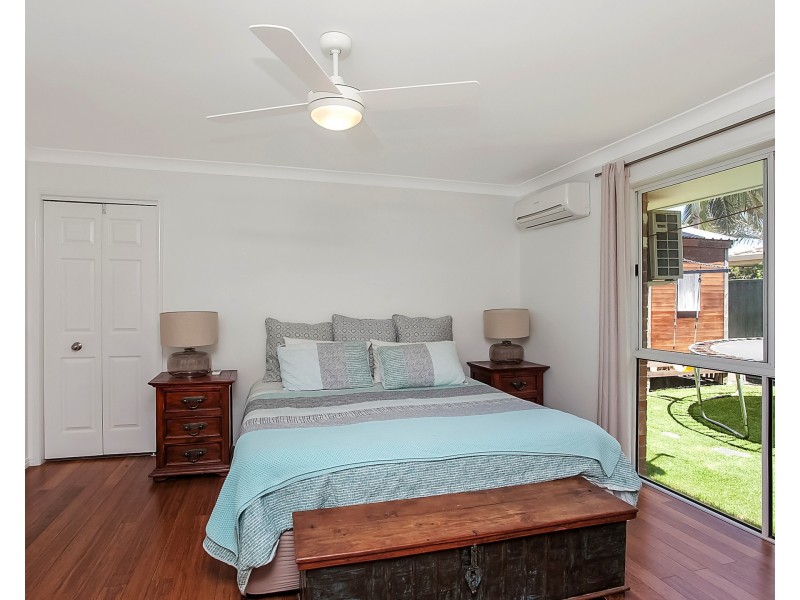 36 Pintail Cres, Burleigh Waters QLD 4220