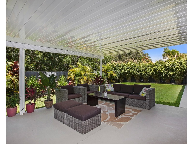 158 Acanthus Ave, Burleigh Waters QLD 4220