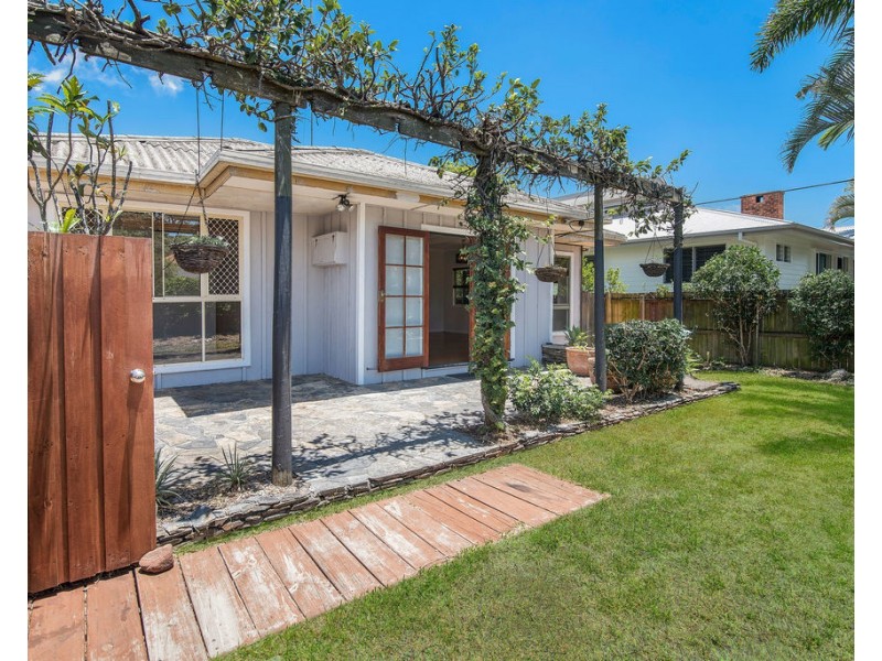 14 Lemana Lane, Burleigh Heads QLD 4220