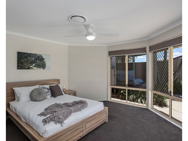 7 Yodelay St, Varsity Lakes QLD 4227