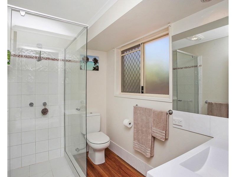 7 Yodelay St, Varsity Lakes QLD 4227