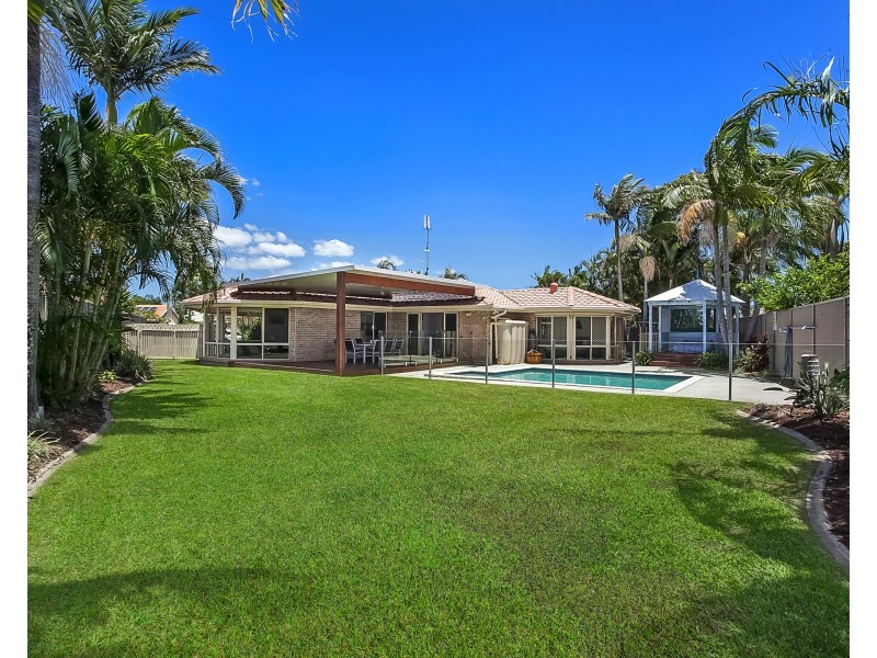 7 Yodelay St, Varsity Lakes QLD 4227