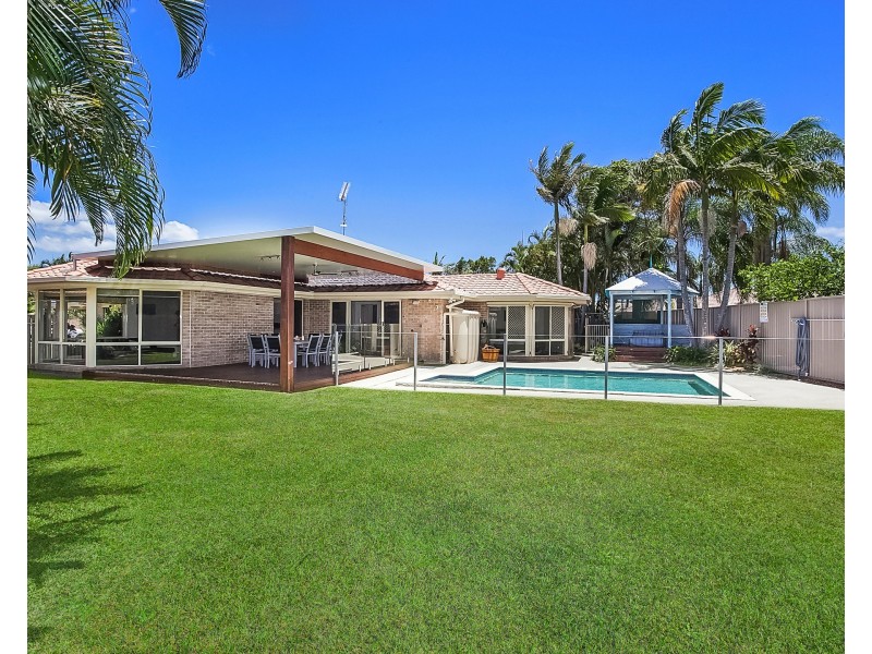 7 Yodelay St, Varsity Lakes QLD 4227