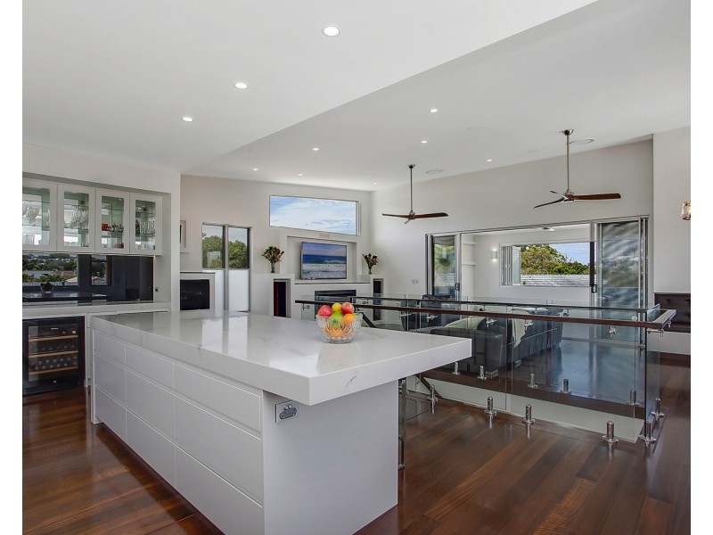 22B Seahawk Crescent, Burleigh Waters QLD 4220