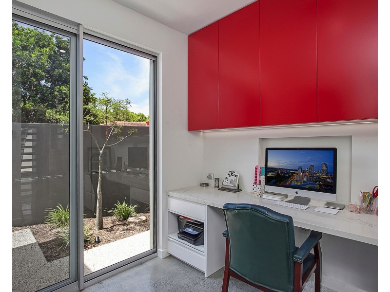 22B Seahawk Crescent, Burleigh Waters QLD 4220