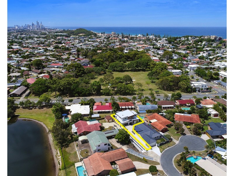 22B Seahawk Crescent, Burleigh Waters QLD 4220