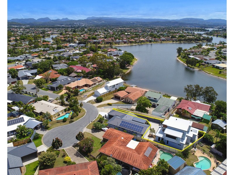 22B Seahawk Crescent, Burleigh Waters QLD 4220