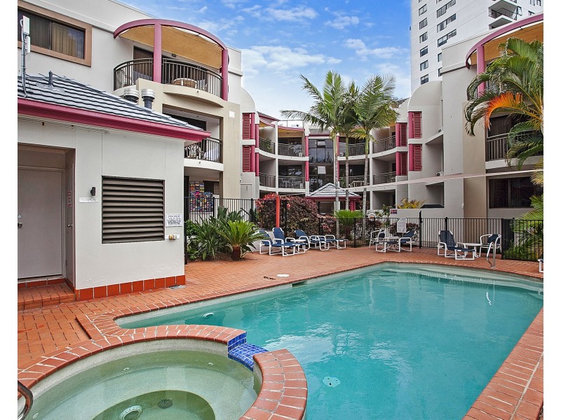 34/5 Fourth Avenue, Burleigh Heads QLD 4220
