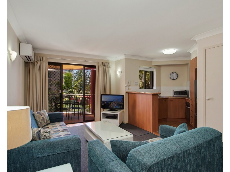 34/5 Fourth Avenue, Burleigh Heads QLD 4220