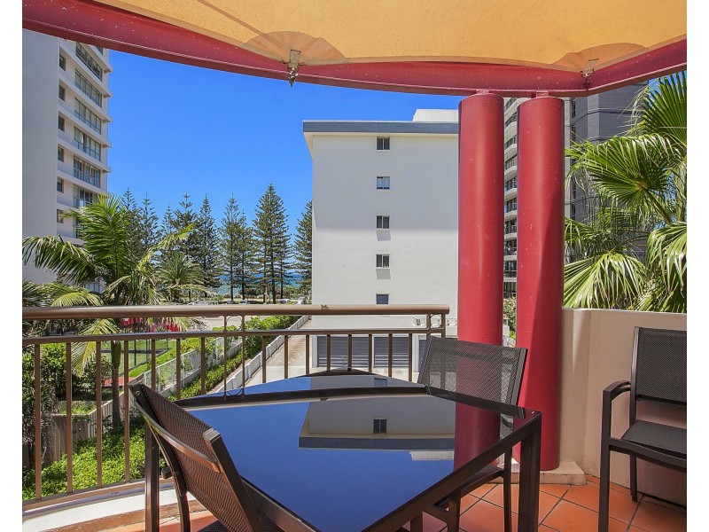 34/5 Fourth Avenue, Burleigh Heads QLD 4220