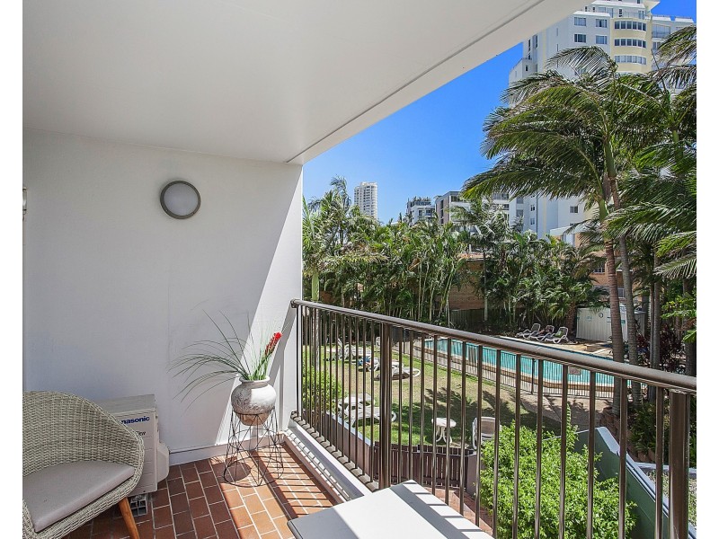 5/1941 Gold Coast Highway, Burleigh Heads QLD 4220