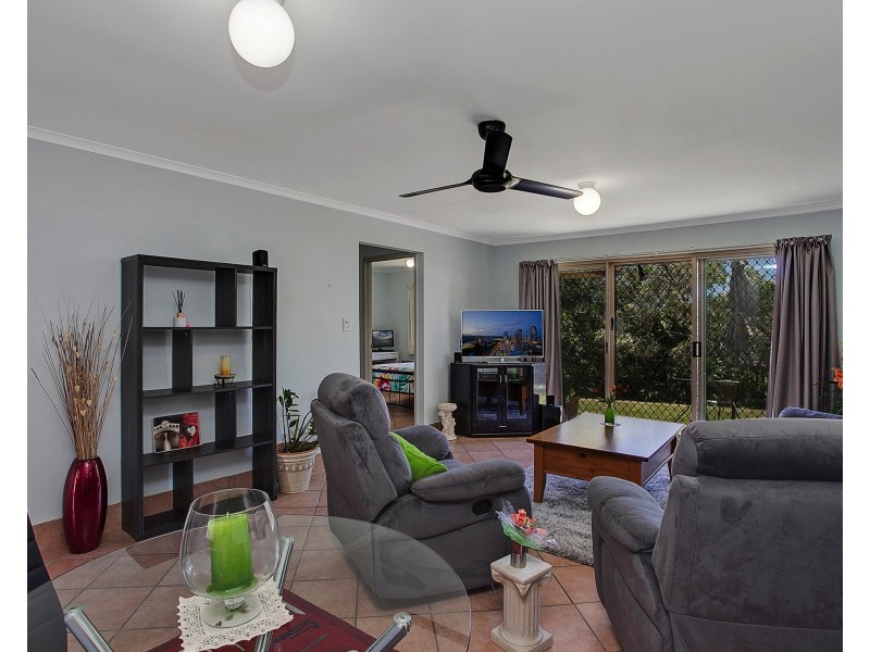 33/5 Greenlands Drive, Varsity Lakes QLD 4227