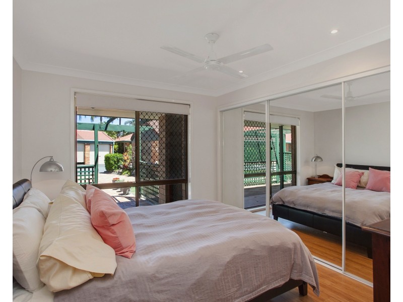 12/12 Landau Court, Miami QLD 4220