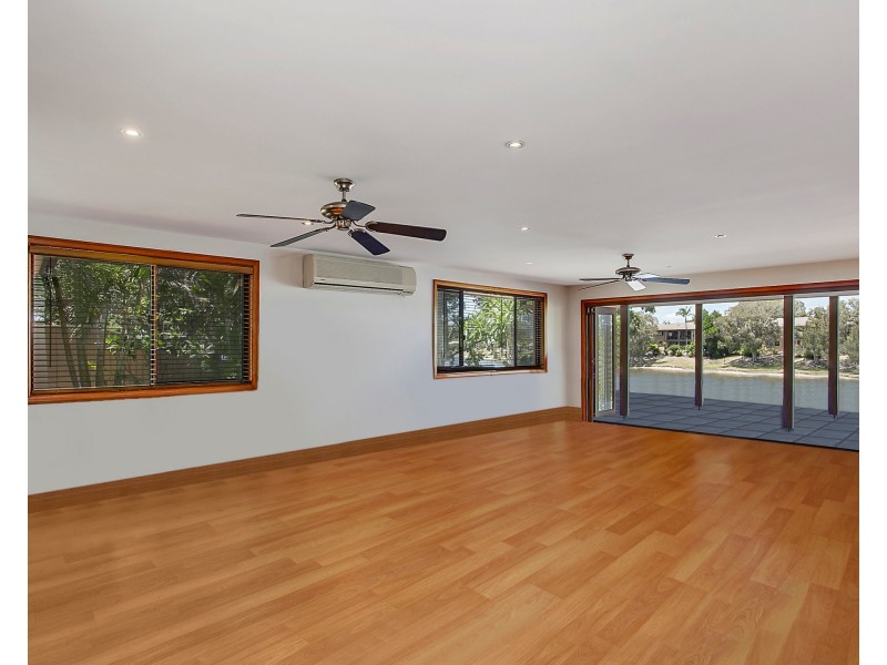 52 Honeyeater Dr, Burleigh Waters QLD 4220