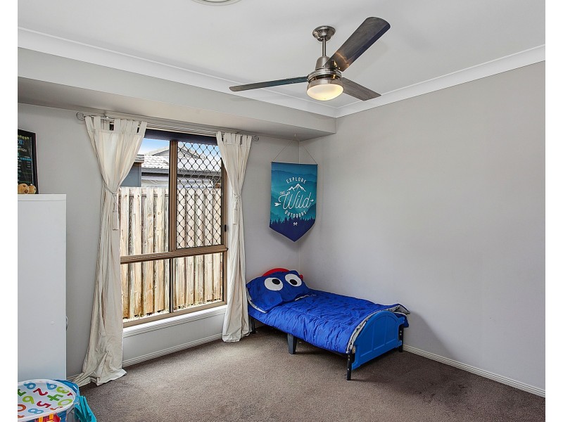 9 Thornleigh Crescent, Varsity Lakes QLD 4227