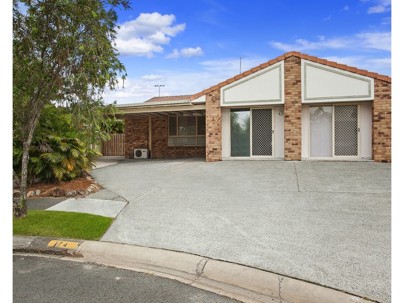 2/74 Galeen Dr, Burleigh Waters QLD 4220