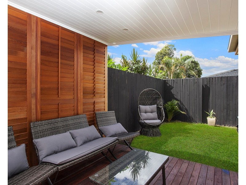 10 Gardendale Cres, Burleigh Waters QLD 4220
