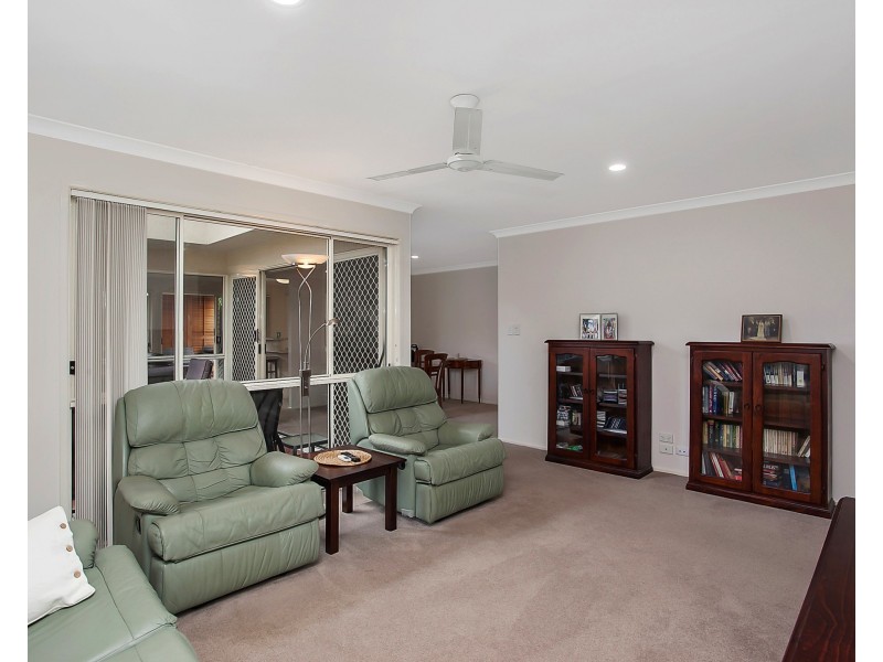 10 Gardendale Cres, Burleigh Waters QLD 4220