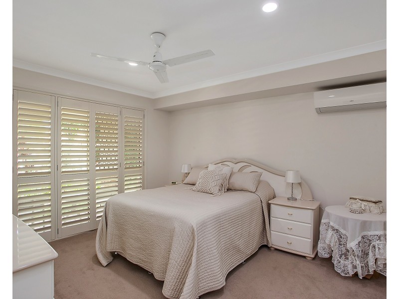 10 Gardendale Cres, Burleigh Waters QLD 4220