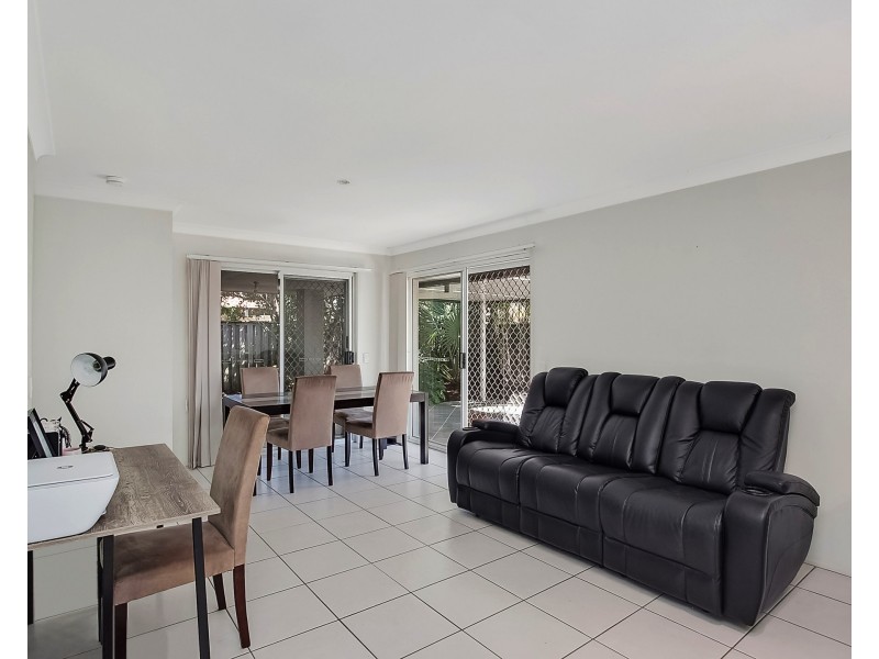 12 Nozomi St, Burleigh Waters QLD 4220