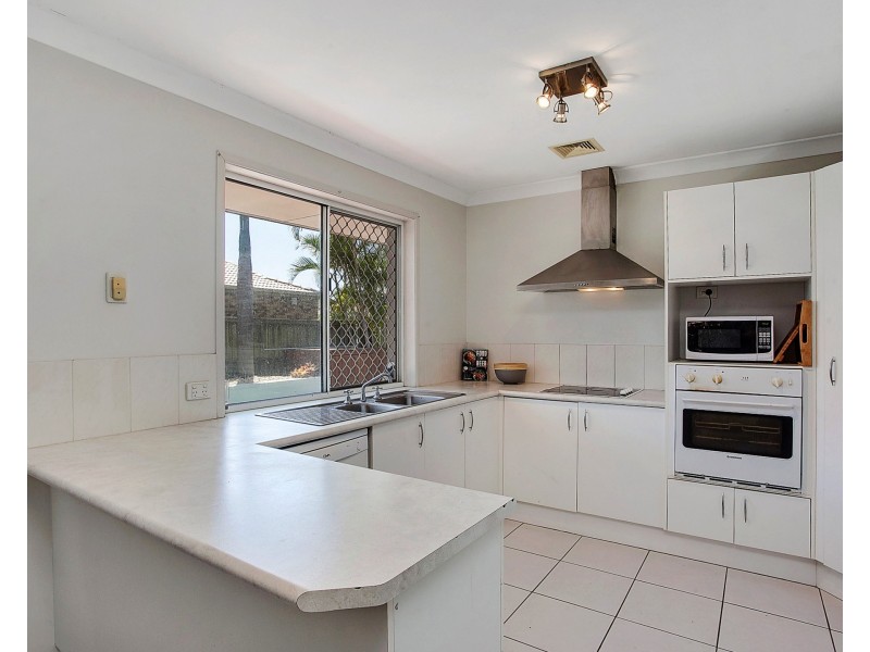 12 Nozomi St, Burleigh Waters QLD 4220