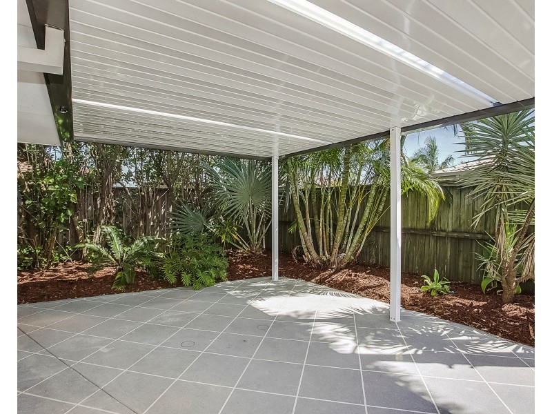 12 Nozomi St, Burleigh Waters QLD 4220