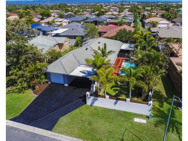 12 Nozomi St, Burleigh Waters QLD 4220