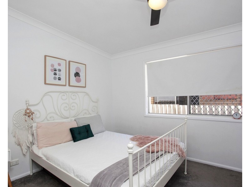 78 Chainey Ave, Miami QLD 4220