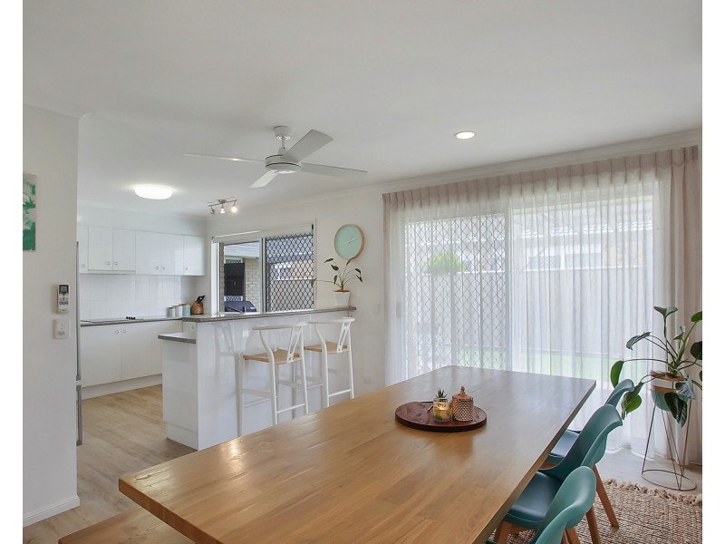 18 Swinburne Street, Varsity Lakes QLD 4227