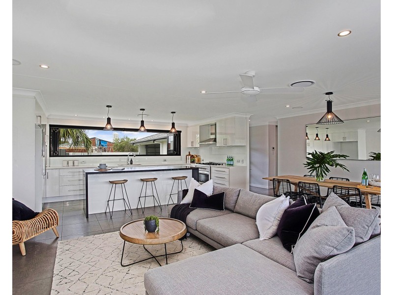 48 Jabiru Ave, Burleigh Waters QLD 4220