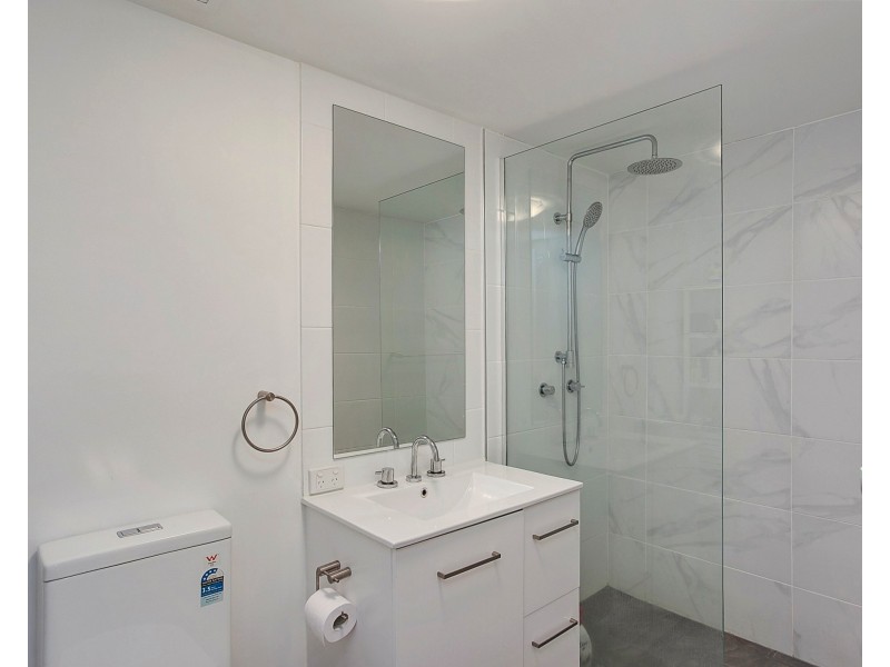 231/19 Burleigh Street, Burleigh Heads QLD 4220