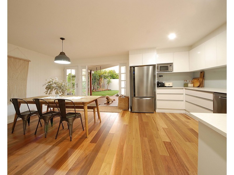 78 Albion Ave, Miami QLD 4220