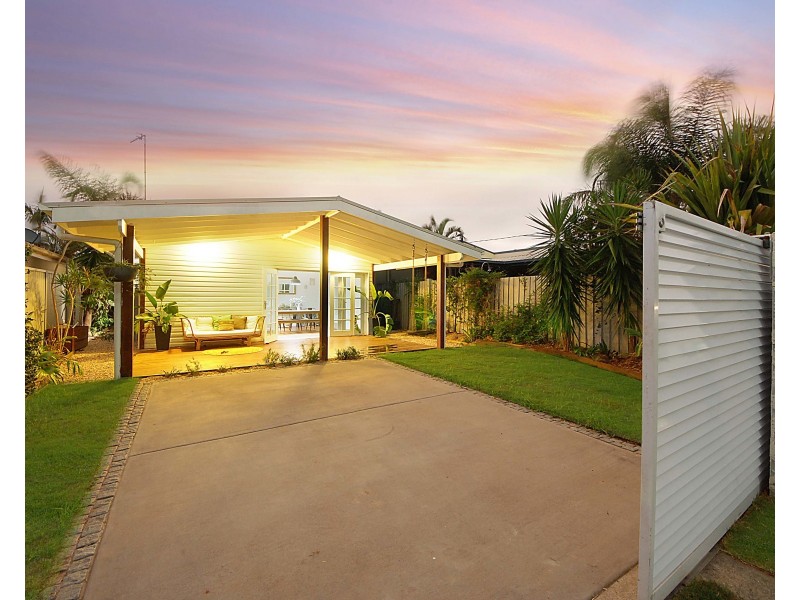 78 Albion Ave, Miami QLD 4220