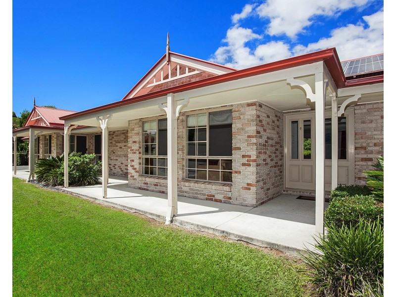 10 Fairy Wren Ct, Bonogin QLD 4213
