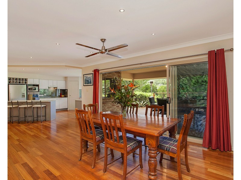 10 Fairy Wren Ct, Bonogin QLD 4213