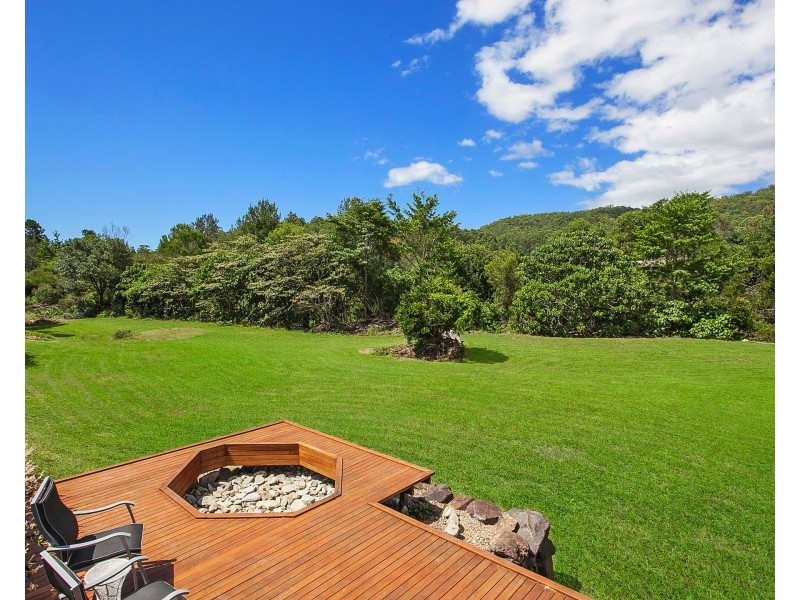 10 Fairy Wren Ct, Bonogin QLD 4213