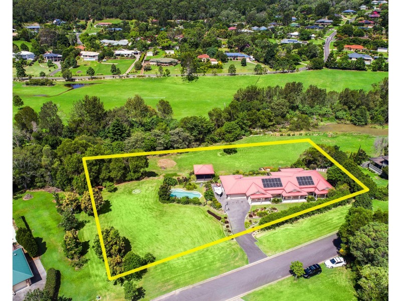 10 Fairy Wren Ct, Bonogin QLD 4213
