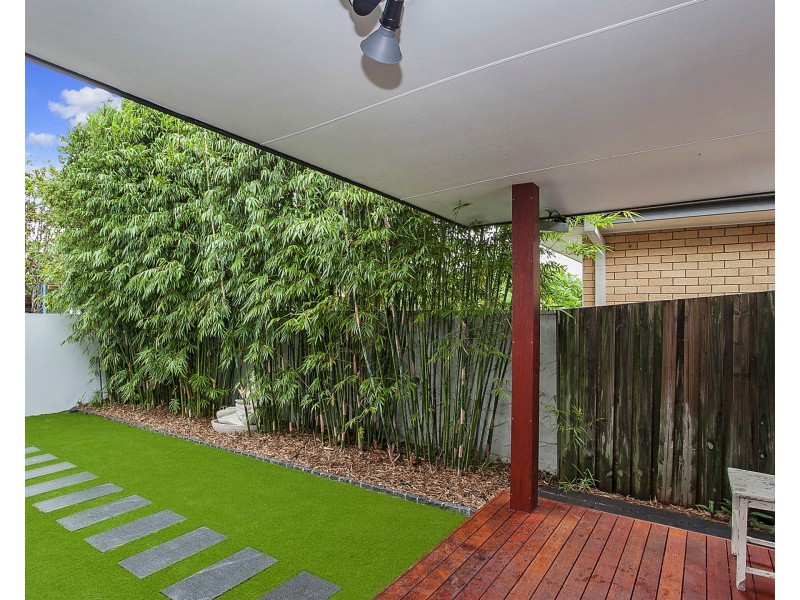 3 Chainey Ave, Miami QLD 4220