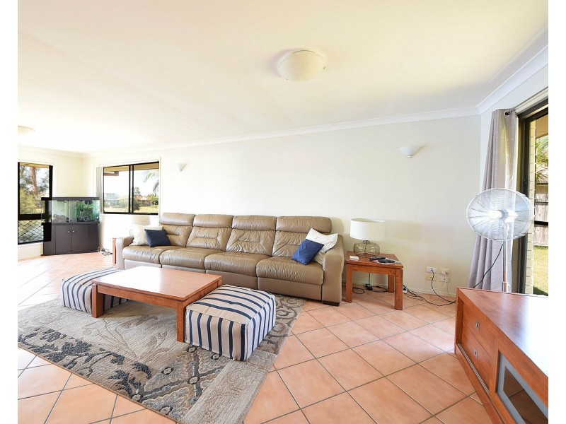 86 Honeyeater Drive, Burleigh Waters QLD 4220