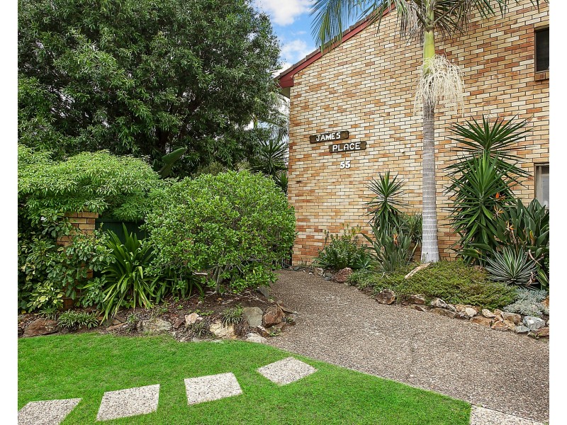 9/55 Duet Drive, Mermaid Waters QLD 4218