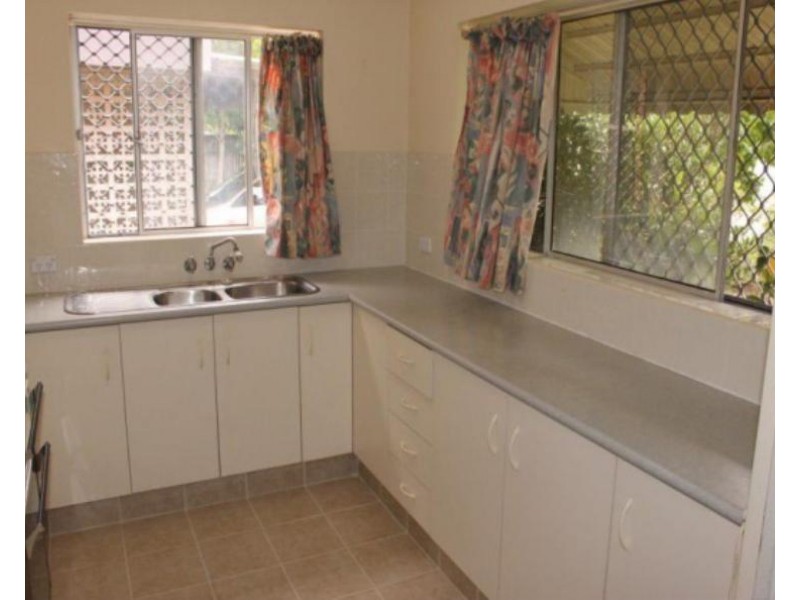 1/1 Awoonga Ave, Burleigh Heads QLD 4220
