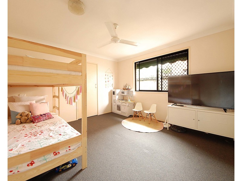 148 Acanthus Avenue, Burleigh Waters QLD 4220