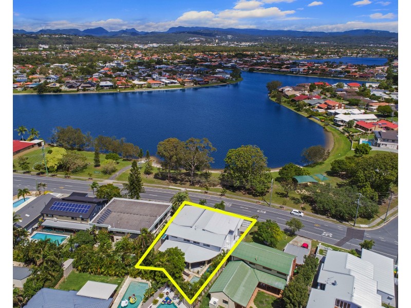 81 Burleigh St, Burleigh Waters QLD 4220