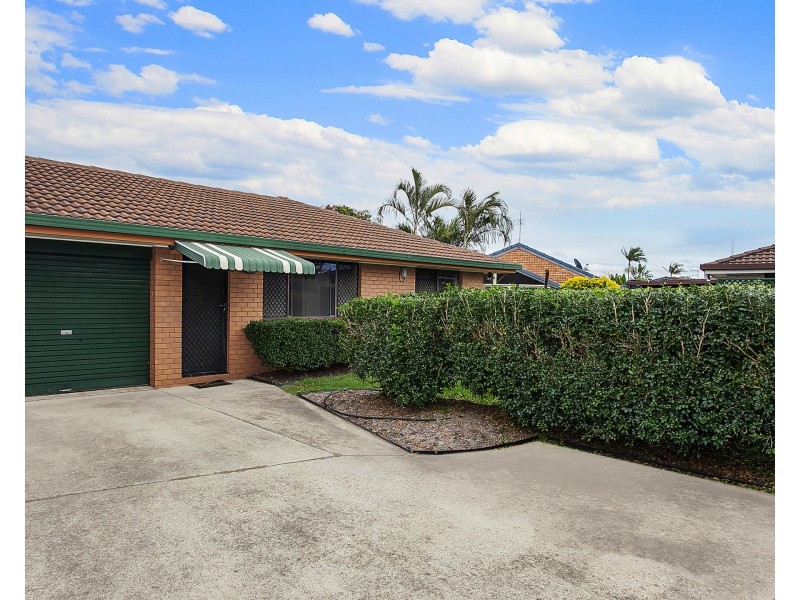 2/9 Snipe St, Miami QLD 4220